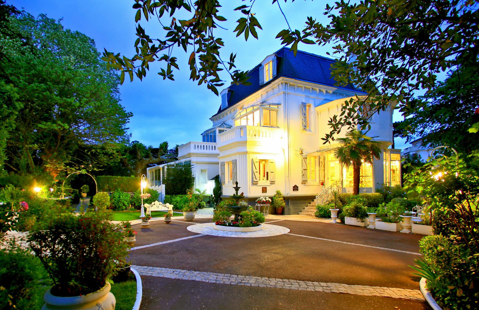 Hôtel Parc Victoria Saint-Jean-de-Luz Exterior foto